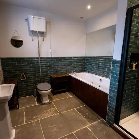 Stables Hotel 5*