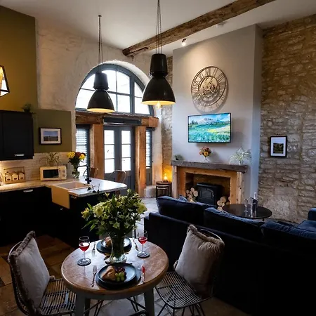 Hotel Stables 5*