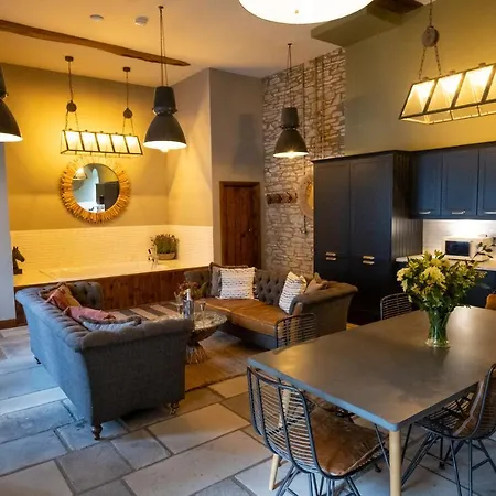Hotel Stables 5*