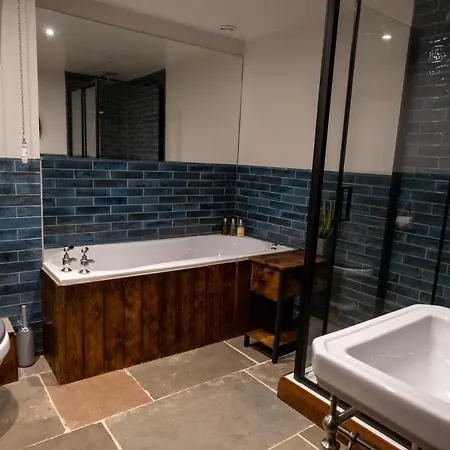 Stables 5* Marske